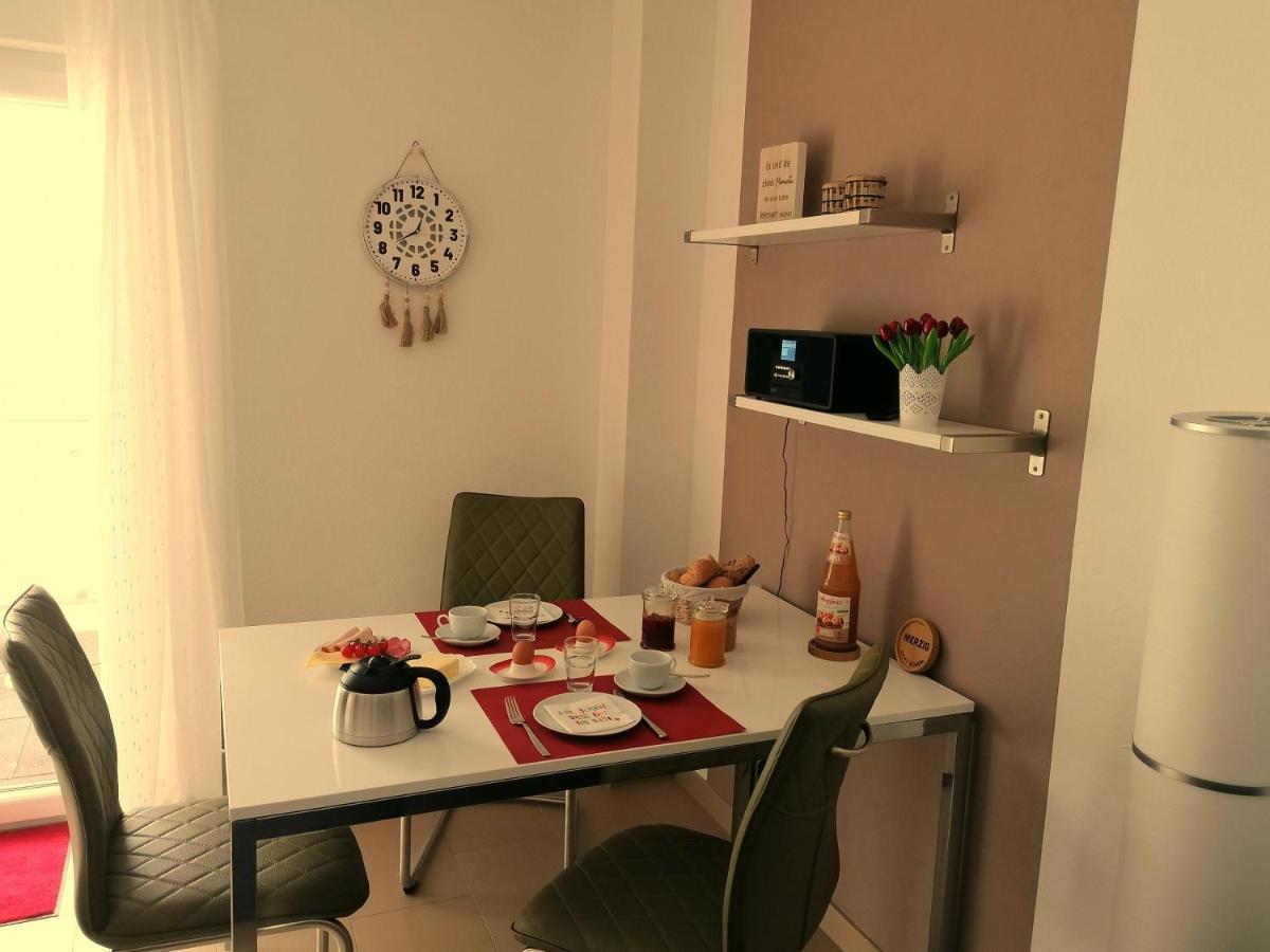 Ferienwohnung Am Wolfsweg Merzig Exteriör bild