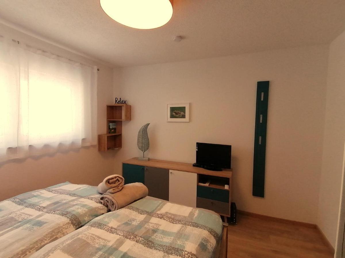 Ferienwohnung Am Wolfsweg Merzig Exteriör bild
